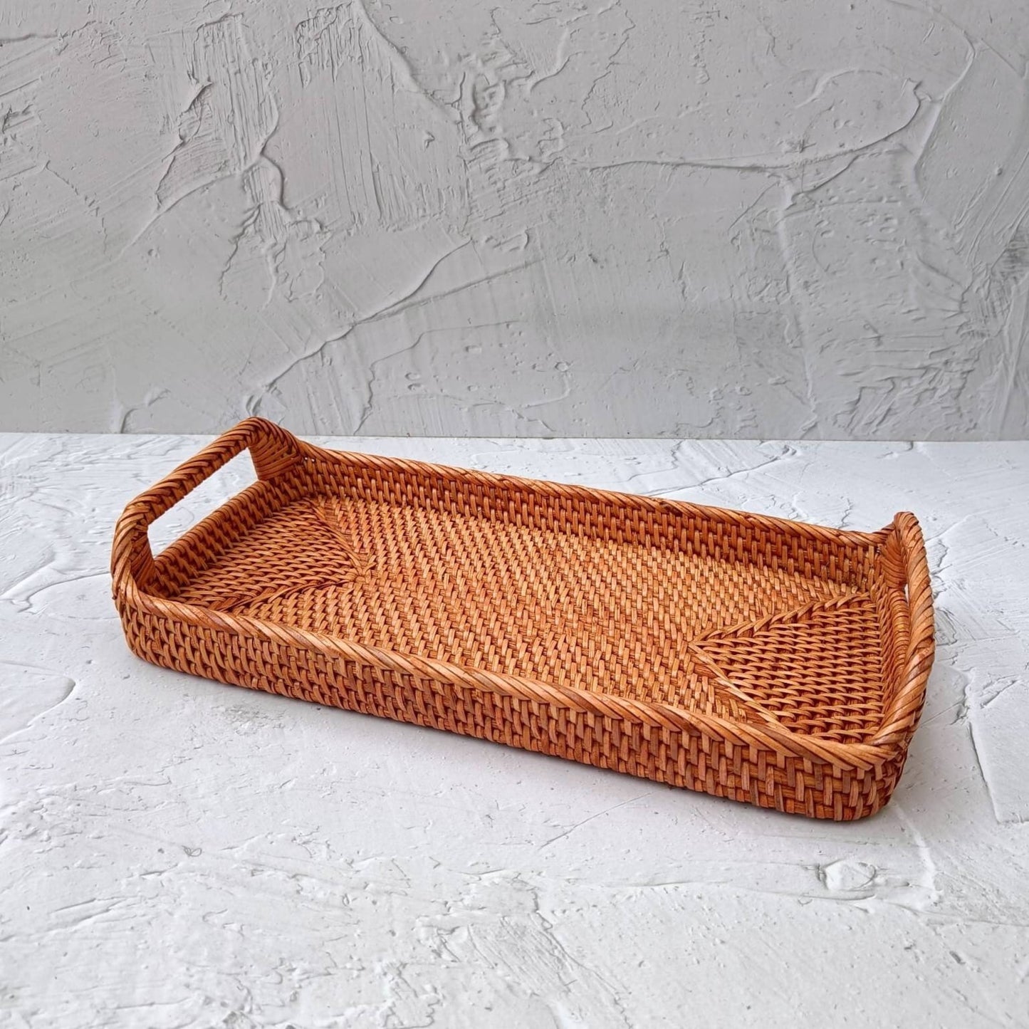 Vintage-Style Brown Rectangular Rattan Tray With Handles